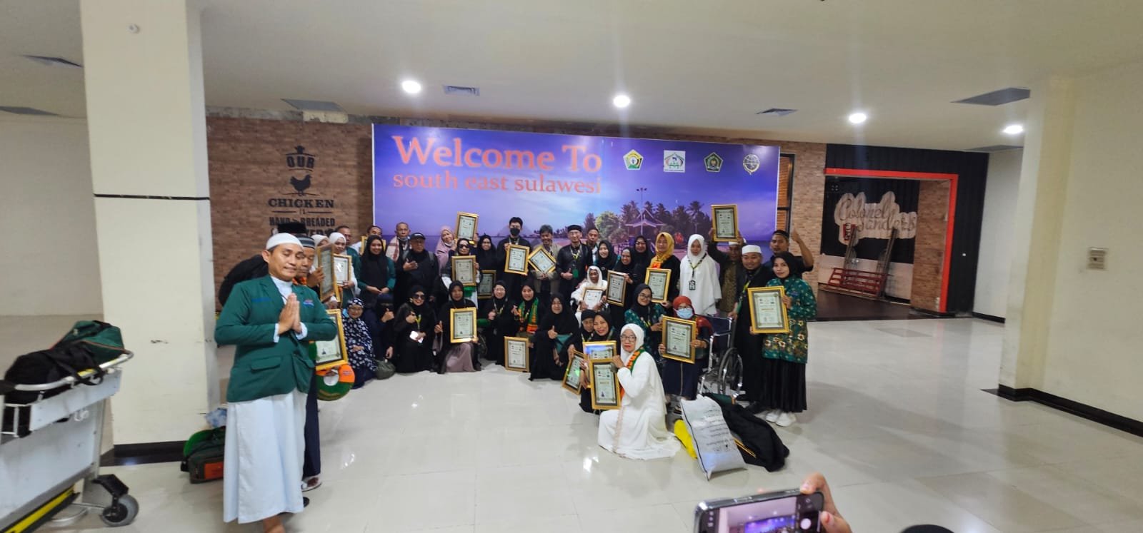 Galeri Azahitravel